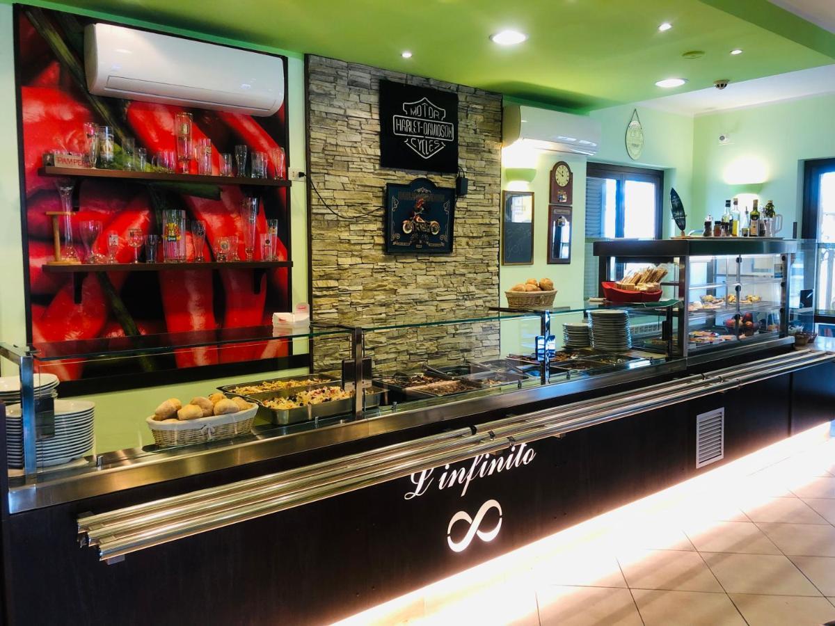 רקאנטי Hotel Softwood מראה חיצוני תמונה