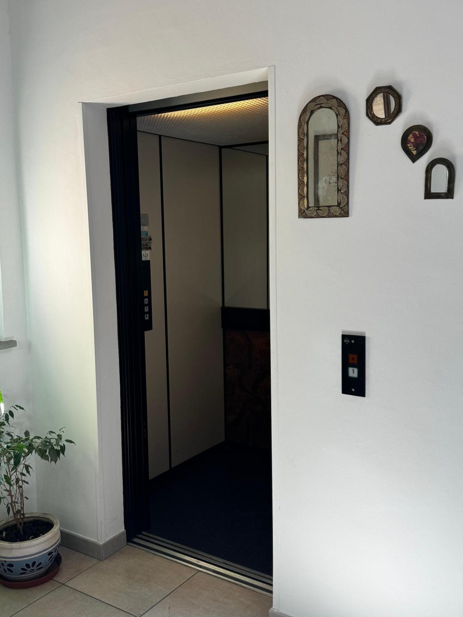 רקאנטי Hotel Softwood מראה חיצוני תמונה